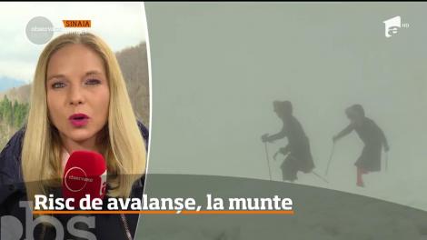 Risc crescut de avalanşă pe văile din Bucegi