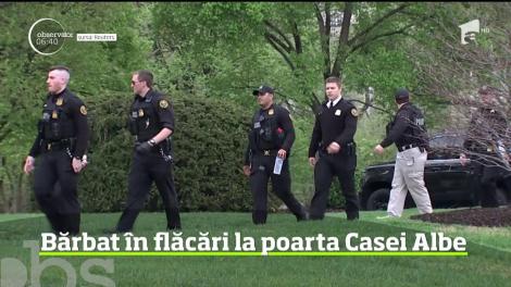 Un bărbat aflat într-un cărucior electric şi-a dat foc lângă Casa Albă