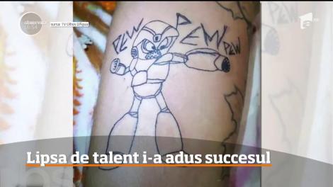 Lipsa de talent i-a adus succesul. Desenele ei urâte au devenit o modă în lumea tatuajelor