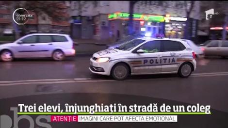 Atac sângeros, aseară, la Vaslui. Trei elevi de liceu au fost înjunghiaţi în plină stradă de un coleg mai mare