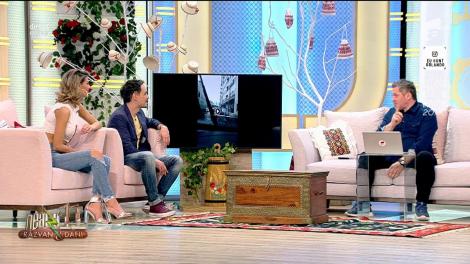 Smiley news: Cel mai neobişnuit mod de a transporta o placă de rigips cu maşina