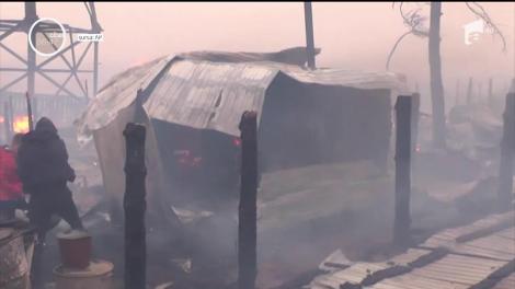 Sate devastate de foc în Rusia și China. Incendiul a cuprins mai întâi vegetaţia de pe un câmp