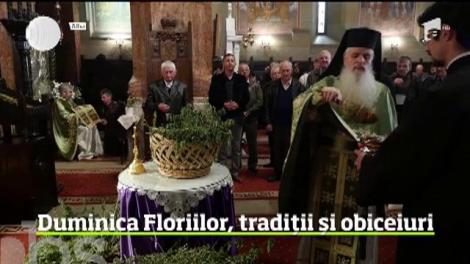 A fost duminica Floriilor pentru creştinii ortodocşi, zi care marchează intrarea lui Iisus Hristos în Ierusalim