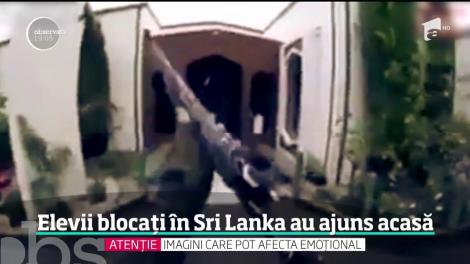 Elevii blocaţi timp de trei zile în mijlocul atentatelor din Sri Lanka s-au întors astăzi acasă. Un psiholog i-a consiliat chiar la sosirea pe aeroport