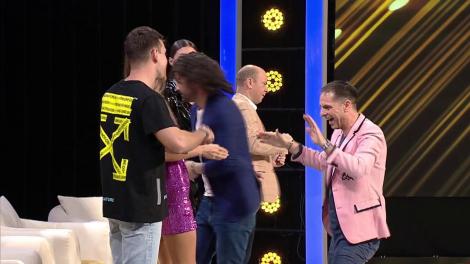 Antonia și Alex Velea, Cristina Ciobănașu și Vlad Gherman intră în jocul măștilor, la “Scena misterelor”