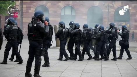 Pentru al 24-lea weekend consecutiv au fost proteste violente în Franţa