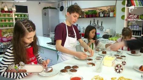 Dezvoltare personală prin gătit! Copiii se descoperă abilitățile atunci când sunt în bucătărie alături de părinți