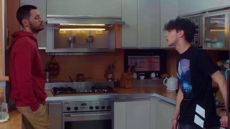 Petru este hotărât să meargă mai departe cu planurile de nuntă. Ce sfaturi îi dau Ioan și Alex