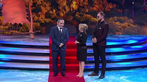 Răzi cu lacrimi! Viorica Dăncilă îl lasă fără replică pe Barack Obama: România nu mai durează mult! Stați liniștit. Depunem eforturi să se rezolve cât mai curând...