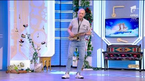 Flavius Teodosiu cântă, LIVE, melodia Promises