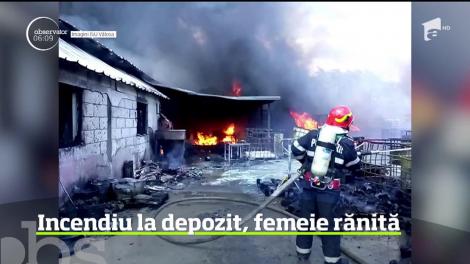 Incendiu la un depozit din Râmnicu Vâlcea