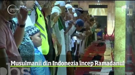 Musulmanii din Indonezia şi din alte ţări ale Asiei şi Orientului Mijlociu intrăi în Ramadan, luna sacră din calendarul islamic