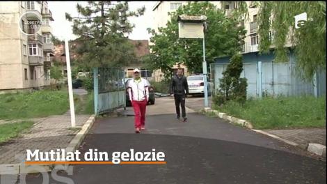 Bărbat de 33 d ani, bătut crunt de un vecin care ar fi avut o aventură cu soția lui! A fost lovit cu bâte, răngi și sticle