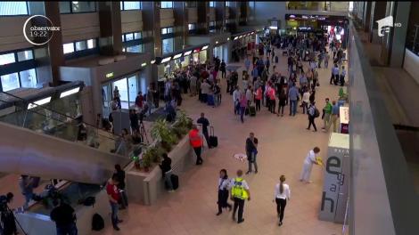 Pe aeroportul Otopeni vor apărea porţi electronice, unde fiecare pasager îşi va verifica singur paşaportul, în nici 10 secunde