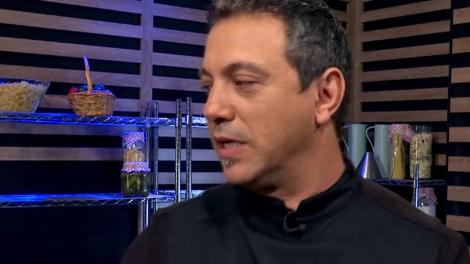 Sorin Bontea a terminat de gătit celebra rețetă, Chili con carne: Mâncarea, astăzi, este cadou!