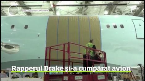Rapperul Drake le-a prezentat fanilor avionul pe care şi l-a cumpărat şi de care este foarte mândru