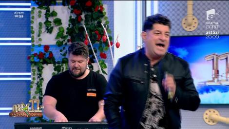 Neatza cu Răzvan și Dani. Tavi Colen cântă melodia Lacătul e pus la ușa ta