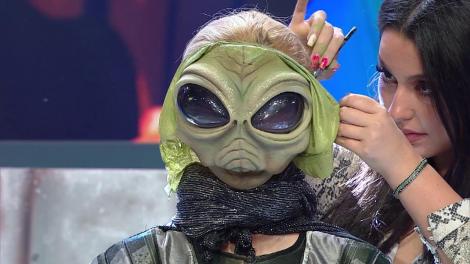 Scena Misterelor. Extraterestrul și iluzionistul Lorenzo, număr senzațional de magie