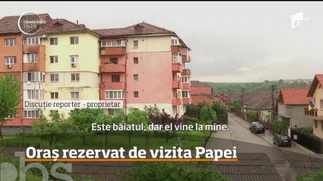 Prețul chiriilor a explodat! Cât costă două zile în Blaj, în timpul vizitei Papei Francisc