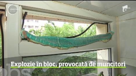 A fost panică într-un bloc din Capitală, după ce doi muncitori, care făceau revizia la instalaţia de gaze, au provocat o explozie