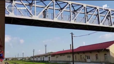 O decepție în dragoste ar fi provocat cele două sinucideri din Vaslui. O mamă și-a urmat fiul la moarte, la doar câteva ore după ce tânărul și-a pus capăt zilelor