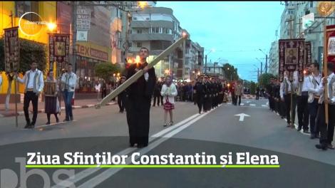 Este sărbătoare mare pentru creştinii ortodocşi. Sunt prăznuiţi Sfinţii Împăraţi Constantin şi Mama Sa Elena