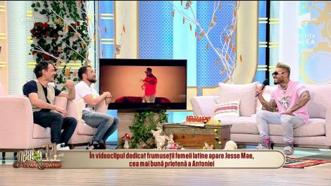 Alex Velea a lansat o piesă nouă, Mona Lisa de Cuba. Dani Oțil: Te îmbraci tot mai fistichiu, tu îmbătrânești ciudat!