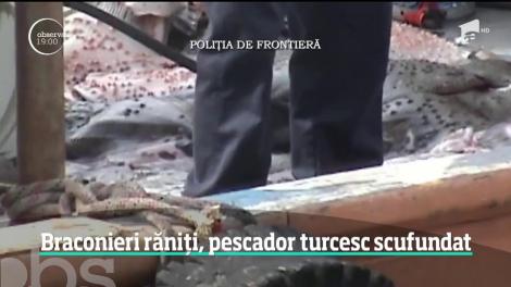 Misiune spectaculoasă în Marea Neagră! Poliţiştii de frontieră au tras focuri de armă şi au ridicat în aer un avion pentru a bloca o navă turcească cu braconieri