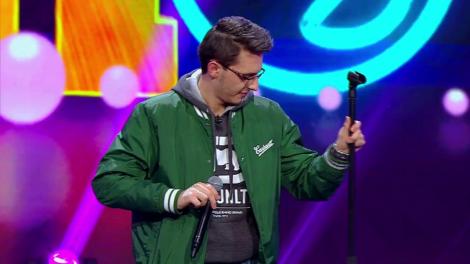 Rareș Hășmășan, stand up comedy pe scena iUmor! Mihai Bendeac: Este epidemie de Stand Up!