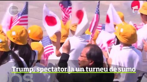 Donald Trump a avut parte de un spectacol inedit, în timpul vizitei sale în Japonia: a asistat la un turneu de sumo