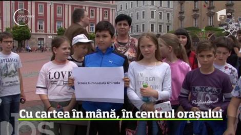 Centrul Timişoarei a fost scena unui spectacol de lectură