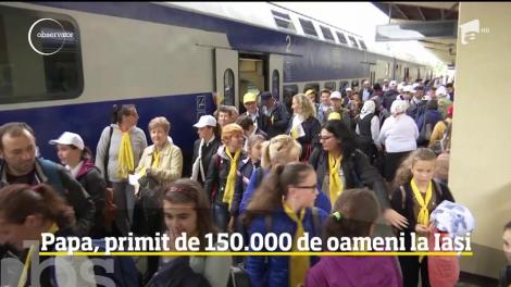Papa Francisc, primit de 150.000 de oameni la Iaşi
