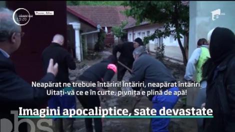 Situaţia e critică în mai multe zone din ţară din cauza ploilor torenţiale! 11 judeţe sunt sub cod portocaliu