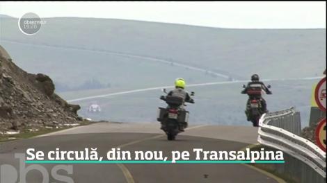 Frumuseţea Carpaţilor poate fi admirată şi de pe Transalpina. Cea mai înaltă şosea din România a fost redeschisă circulaţiei