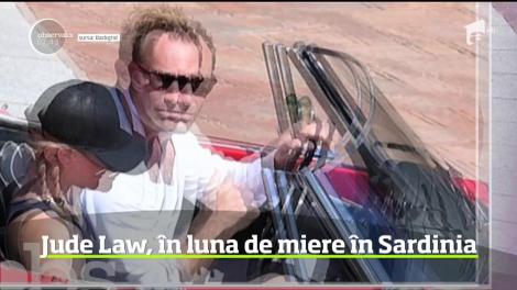 Jude Law şi proaspăta sa soţie îşi petrec luna de miere în Sardinia