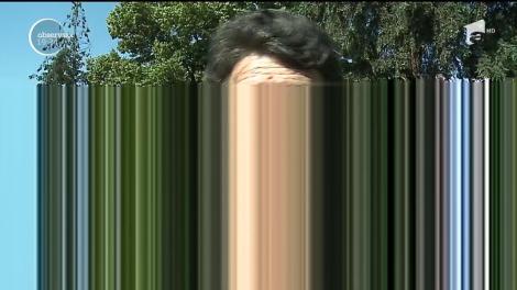 14 copii au fost în pericol după ce un urs a intrat în curtea unei şcoli şi a trecut la câţiva metri distanţă de elevii care erau pe terenul de sport