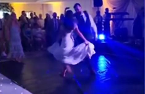 O mireasă, spectacol senzaţional la propria nuntă! Elementele de coregrafie au fost impecabile