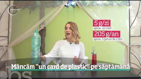 Studiu alarmant. Mâncăm un card de plastic pe săptămână, iar medicii nici măcar nu ştiu cât e de grav este efectul