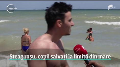 Distracţia de pe litoral a început cu steag roşu şi multă inconştienţă. Zeci de turişti, printre care mulţi copii, au fost salvaţi la limită din valuri