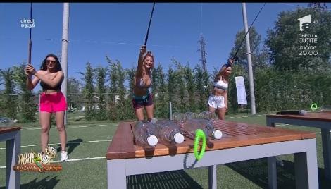 Care dintre fetele de la Neatza cu Răzvan și Dani se pricepe la pescuit? Au dat un test inedit, cu sticle. „Tu o să pescuiești la mână”