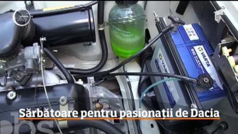 Maşina copilăriei multora dintre noi, bătrâna "Dacie" a făcut senzaţie în acest weekend pe litoral