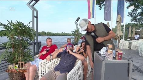 Liniile aeriene Neatza vă invită în vacanță. Pasagerii sunt gata de aterizare