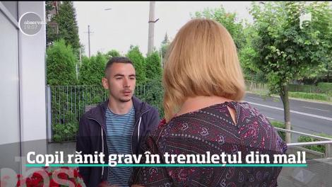 Imagini uimitoare! Un copil şi-a rupt mâna în timpul unei plimbări cu un trenuleţ, la mall