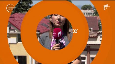 Un copil a fost plimbat minute în şir pe portbagajul unei maşini decapotabile, pe o stradă din judeţul Timiş!