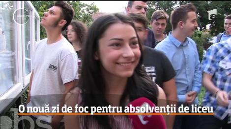 O nouă zi de examen pentru absolvenţii de liceu! Elevii au avut de rezolvat subiectele probei obligatorii a profilului