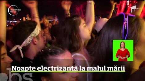 Mii de petrecăreţi au făcut noapte albă în startul celei de-a treia ediţii a festivalului Neversea