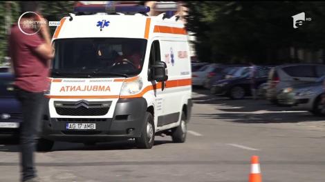 Treisprezece copii aflaţi într-o tabără sportivă în staţiunea Borsec sunt suspecți de toxiinfecţie alimentară