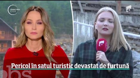 O rupere de nori a lăsat în urmă imagini apocaliptice la Rucăr! Bucăţi imense de piatră s-au rostogolit peste sat şi au distrus mai multe case