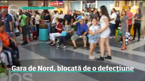 Gara de Nord, blocată de o defecțiune. 1.500 de oameni au aşteptat aproape trei ore în vagoane