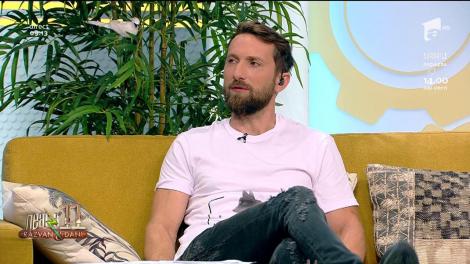 „Nimeni nu mă vede, parcă nu exist...” - Dani Oțil se pregătește pentru festivalul Untold: „Puneți, băi, mâna și citiți, că nu se știe ce vă pică!”